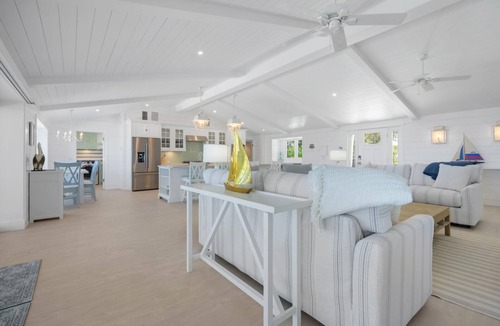 Englewood House | Manasota Key Elegance – 3BR Beach + Dock