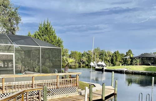 Springs at Kings Bay House | Manatee Villa- Entire Waterfront Home with Pool - Long term Rental