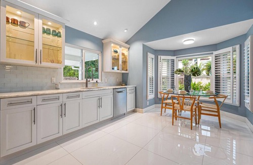 Tequesta House | Mangrove Cove - Waterfront on the Lox! Heated Pool, Putt-Putt, Kayaks