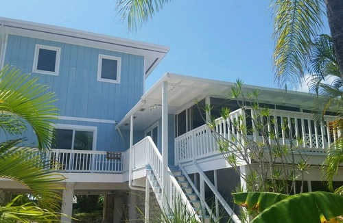 Sugarloaf Key House | MARCH , MAY SEPT OPEN, quiet waterfront private swim canal, boat dock"PET FRIEN