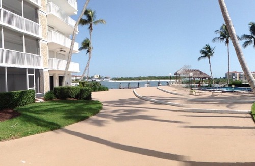 Isles of Capri Condo | Marco Tower Condo on IsIes of Capri - Private and Peaceful, 30 Days minimum n