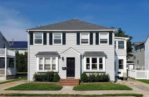 Margate City Apartment | Margate Bungalow By the Beach I