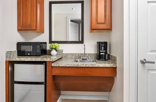 Williamsburg Resort | Marriott's Grande Vista Studio (Guest Room)