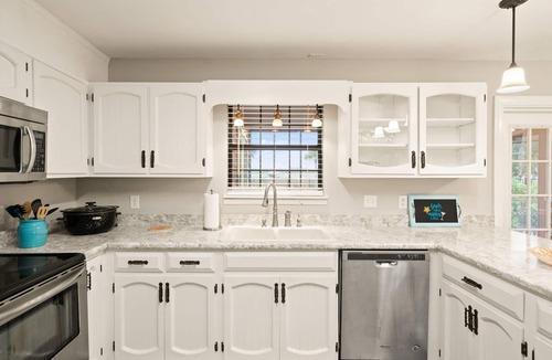 Brunswick House | Marsh Front Cottage | 3 Bed, 2.5 Bath