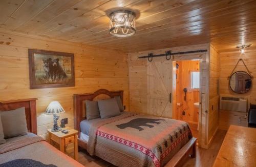 Gatlinburg Hotel | Marshall's Creek Rest Motel