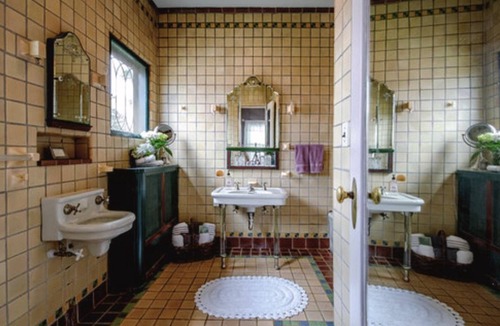 Toms River Bed & Breakfast | Mathis House, A Victorian Bed & Breakfast and Tea Room at 600 Main