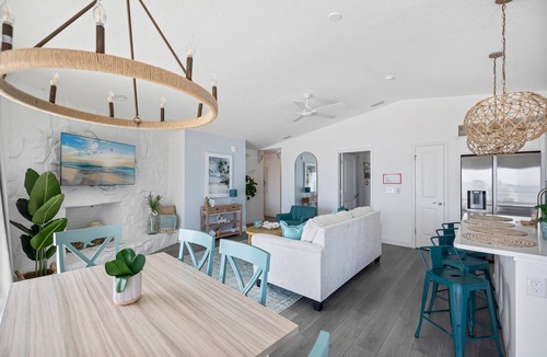 Melbourne Beach Condo | Melbourne Beachfront Oasis - Beach Penthouse