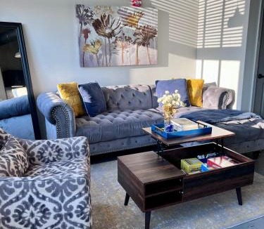 Uptown Apartment | Memphis Rhythm River Retreat near Downtown Memphis, Harbortown, & West Memphis, AR