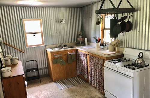 Pikeville Cabin | Mennonite Built Cabin on 81 acres surrounded by 30,000 acres of state park