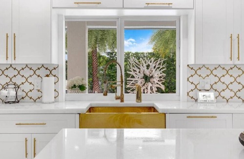 Sunset Villa | MIA MANSION W/ POOL / BBQ /CABANNA / OUTDOOR BAR