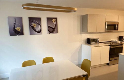 Ojus Apartment | Miami (Aventura) IN FRONT OF AVENTURA MALL
