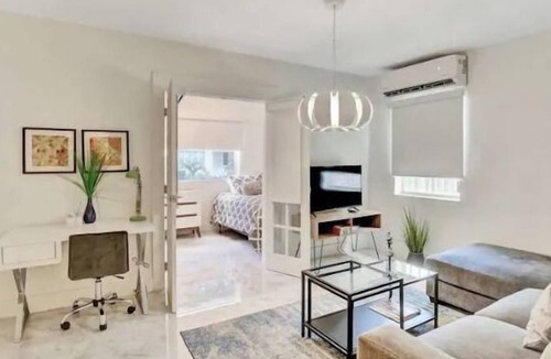 Buena Vista House | Miami Design District Apartment (D)