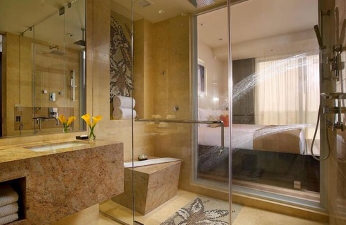 Seybold House | Miami Destination! 4 Spacious Rooms, Outdoor Pool, Close to Downtown Miami!