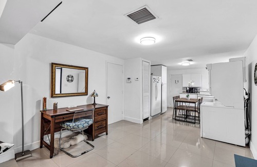 Buena Vista House | Miami home just 26 minutes to Hard Rock Stadium, Sleeps 8 + 4 Parking spots,