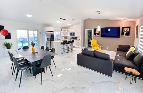 Palmetto Estates House | Miami house, Heated pool, Artificial beach, Mini golf, luxury and comfort