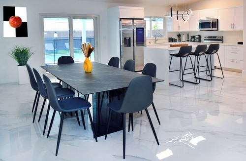Palmetto Estates House | Miami house, Heated pool, Artificial beach, Mini golf, luxury and comfort