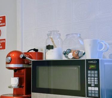 Ludlam Villa | Miami Suite Life