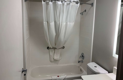 Toddville Road Hotel | Microtel Inn by Wyndham Charlotte Airport