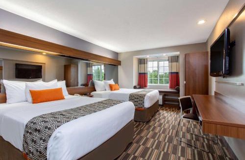Eastwick Hotel | Microtel Inn & Suites by Wyndham Philadelphia Airport