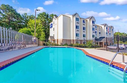 Bowdon Junction Hotel | Microtel Inn & Suites by Wyndham Bremen