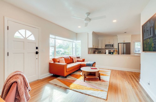 Lakeland House | Mid-Century Lakeland Home w/Game Room!