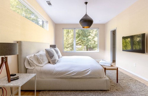 Midtown House | Midtown ATL | Large Modern Home by Piedmont Park