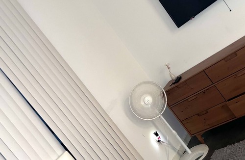 Westside Apartment | Midtown Clean & Cozy Apartment! Close to everything - Pet friendly