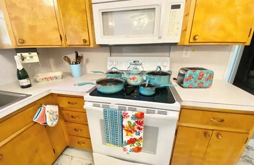 Tallahassee House | Midtown Darling w/King Beds. 5 min to Capitol/FSU