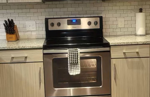 Loring Heights Apartment | Midtown near Atlantic Station/Free Parking