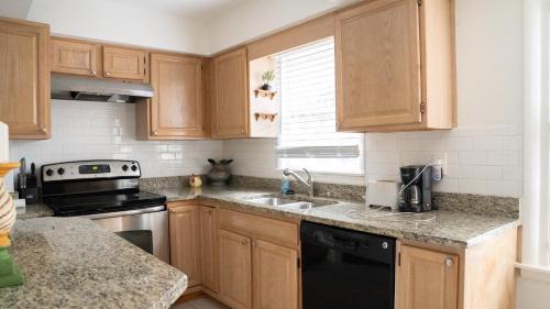 Piedmont Heights House | Midtown Townhouse