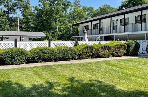 Flat Rock House | Mill House Lodge Condo