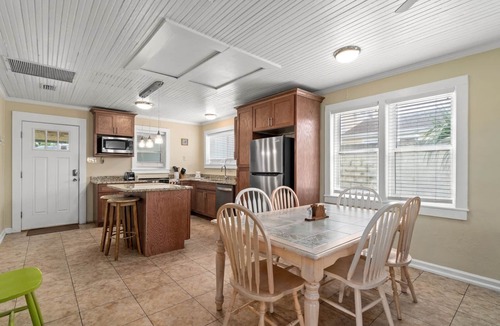 Bahama Beach House | Million Dollar View! 4BR in Panama City Beach | Pet-Friendly