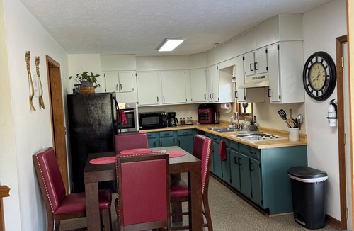Hendersonville House | Mini Farm Stay with Animals - Near Asheville