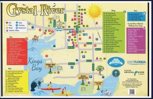 Crystal River House | Minutes to boat ramps and beach and private pool!