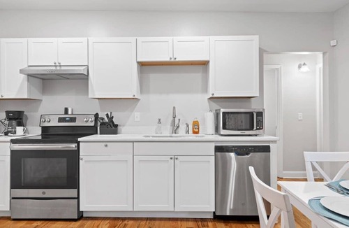 Chattanooga House | Minutes to the Zoo & Downtown! - McCallie Dugout