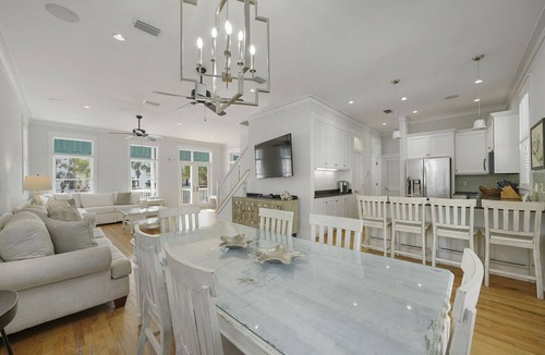 Frangista Beach Villa | Miramar Beach 293 - Six Bedroom Villa, Sleeps 18