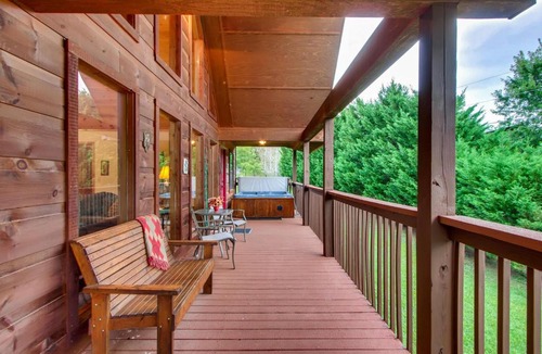 Wears Valley House | Misty Meadows Cabin