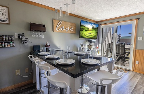 Edray Condo | ML 125 | High Elevation, Cool Comfort, Endless Adventure