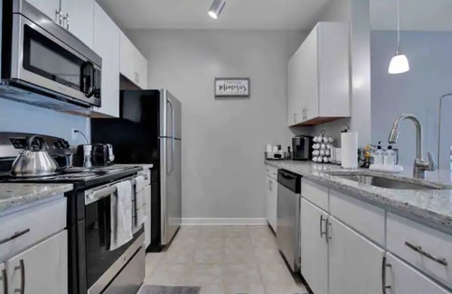 Inman Park Apartment | ☆Modern 1Br1Ba Apartment Inman Park-ON BELTLINE ☆ FREE PARKING☆