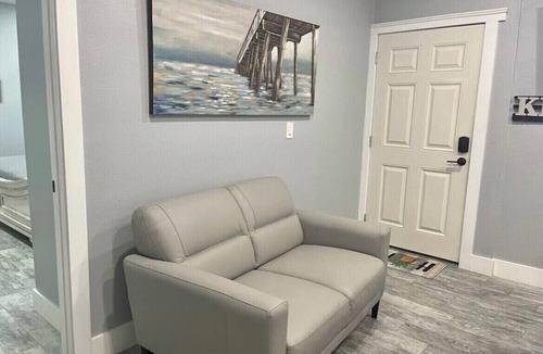 Egypt Lake-Leto Villa | Modern 2 bedroom w King Beds