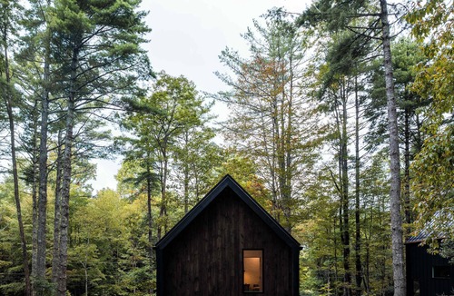 Highlands Cabin | Modern 2BR Cabin near Highlands · Fire Pit & Forest Setting