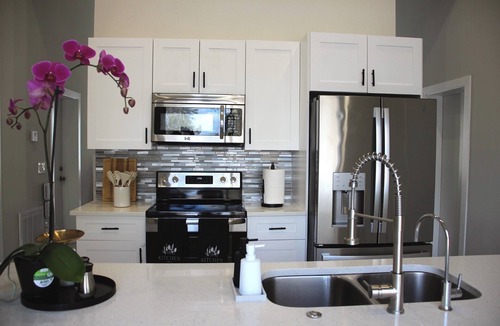 Lehigh Acres House | Modern 2BR HOME | Private Office | BBQ |Near- 82 and Golf Camp