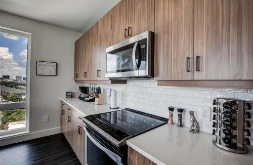 Home Park Apartment | Modern 2BR Near Downtown Atlanta & Georgia Tech