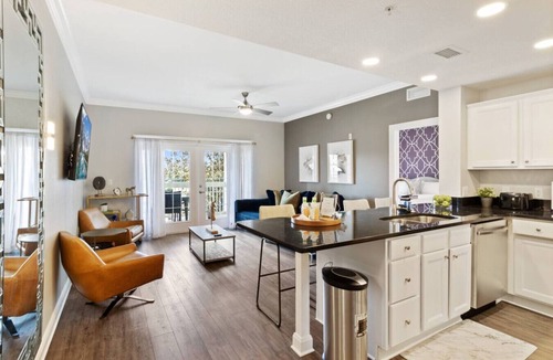 Reunion Condo | Modern 3-bed, 2-bath condo minutes from Disney!
