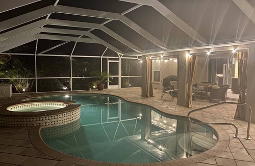 San Carlos Park House | Modern 3 bedroom, 2 bath getaway with HEATED private pool and jacuzzi