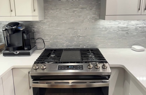 Old Fourth Ward House | Modern 3-bedroom townhome w/rooftop Near everything