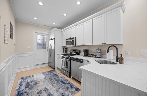Ventnor City Condo | Modern 3BR | Heart of Ventnor | Beach Gear Incl