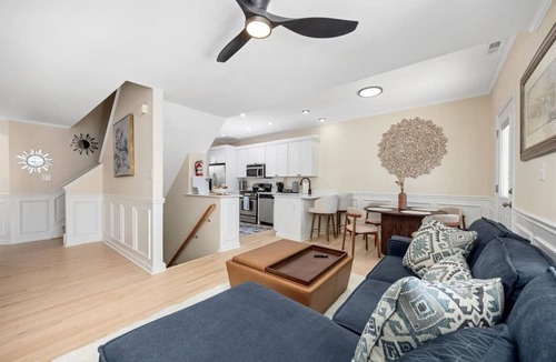 Ventnor City Condo | Modern 3BR | Heart of Ventnor | Beach Gear Incl