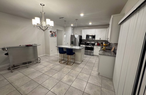 Ruskin House | Modern 3BR Home w/Open Floor Plan, Huge Yard & Security System – Move-In Ready