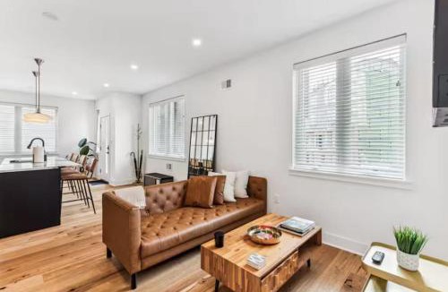 Fairmount Apartment | Modern 3BR Walk to Museums
